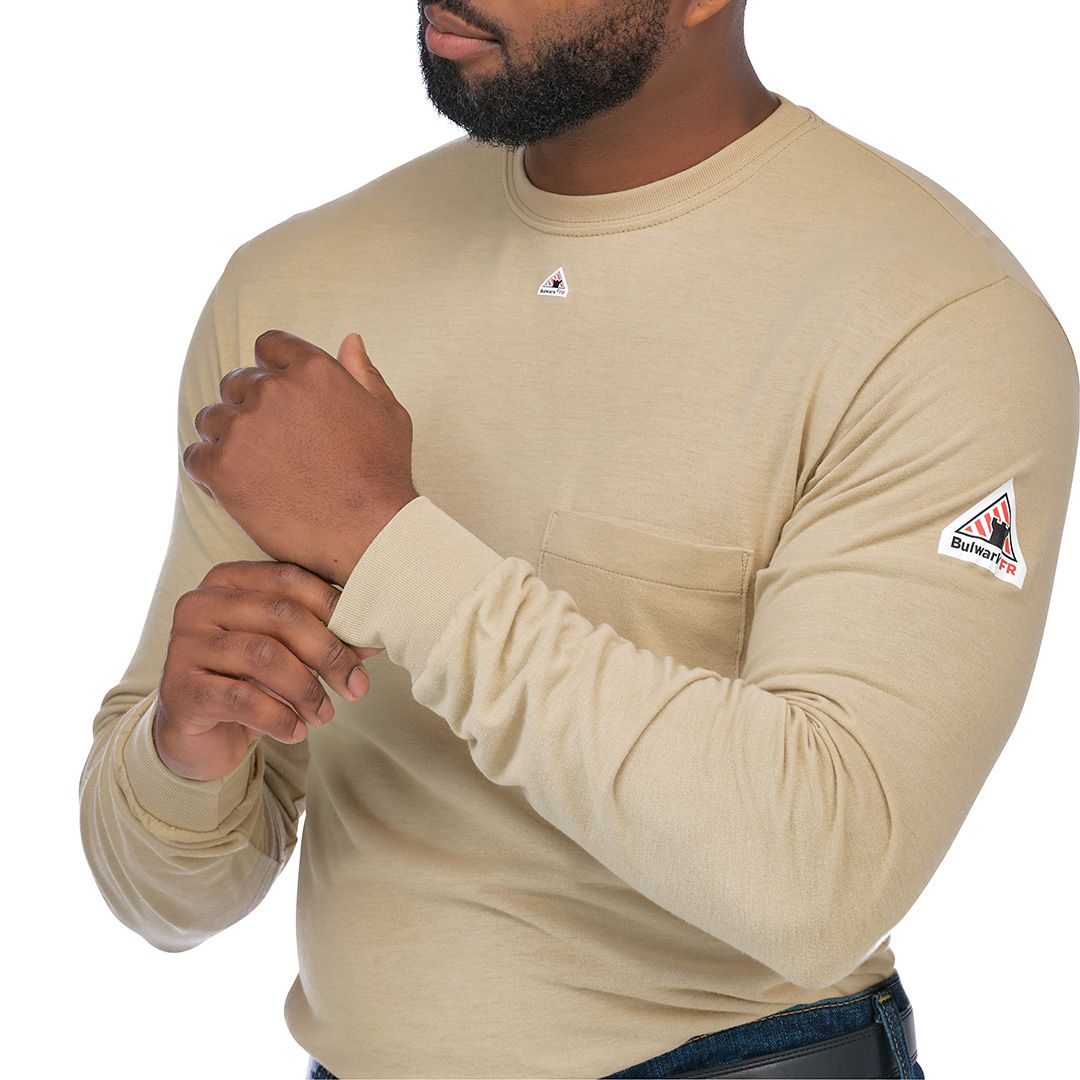 Product image for Men's Lightweight FR Long Sleeve T-Shirt